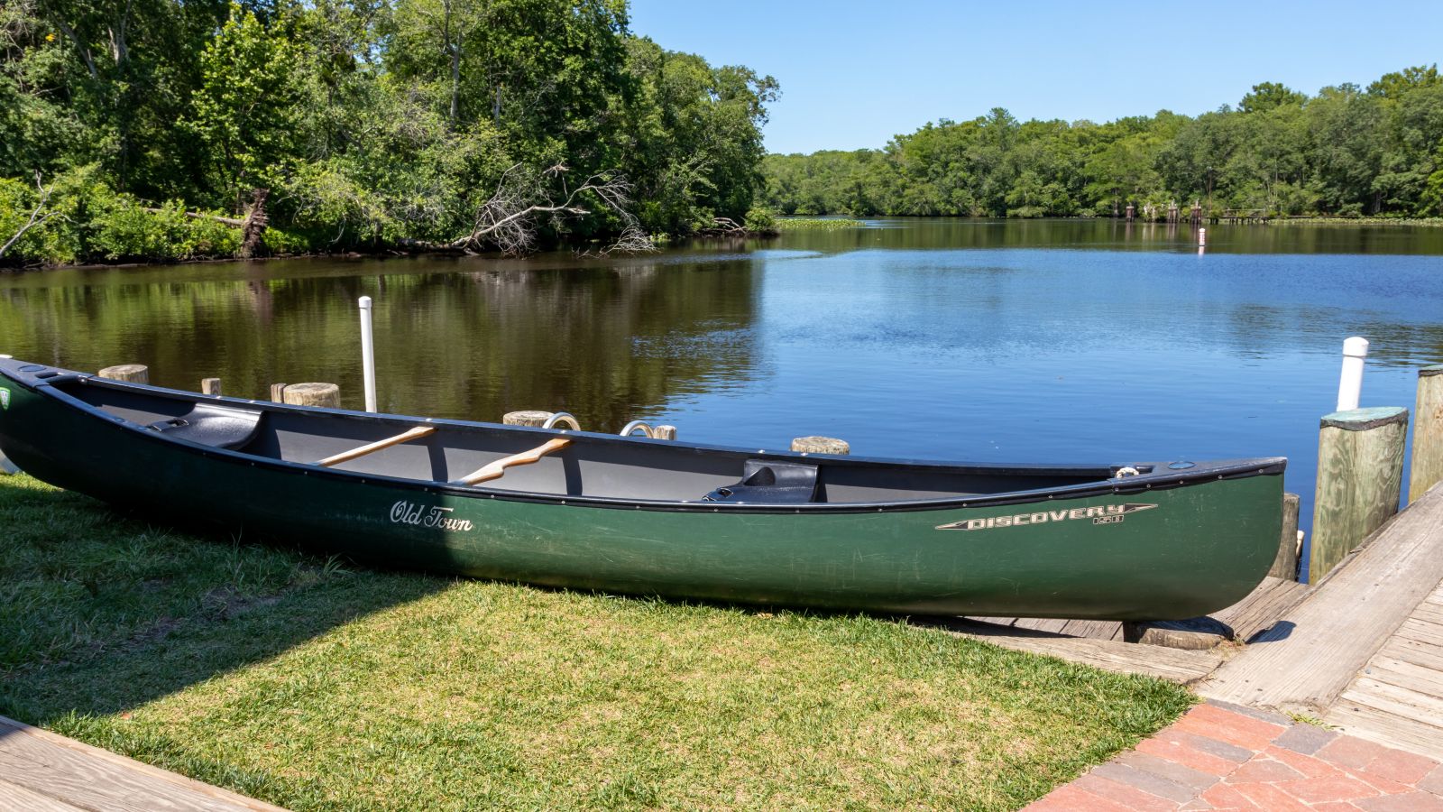 Canoe ready to go into the water